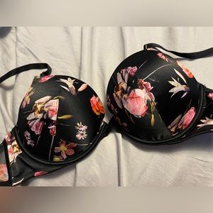 Victoria secret bra